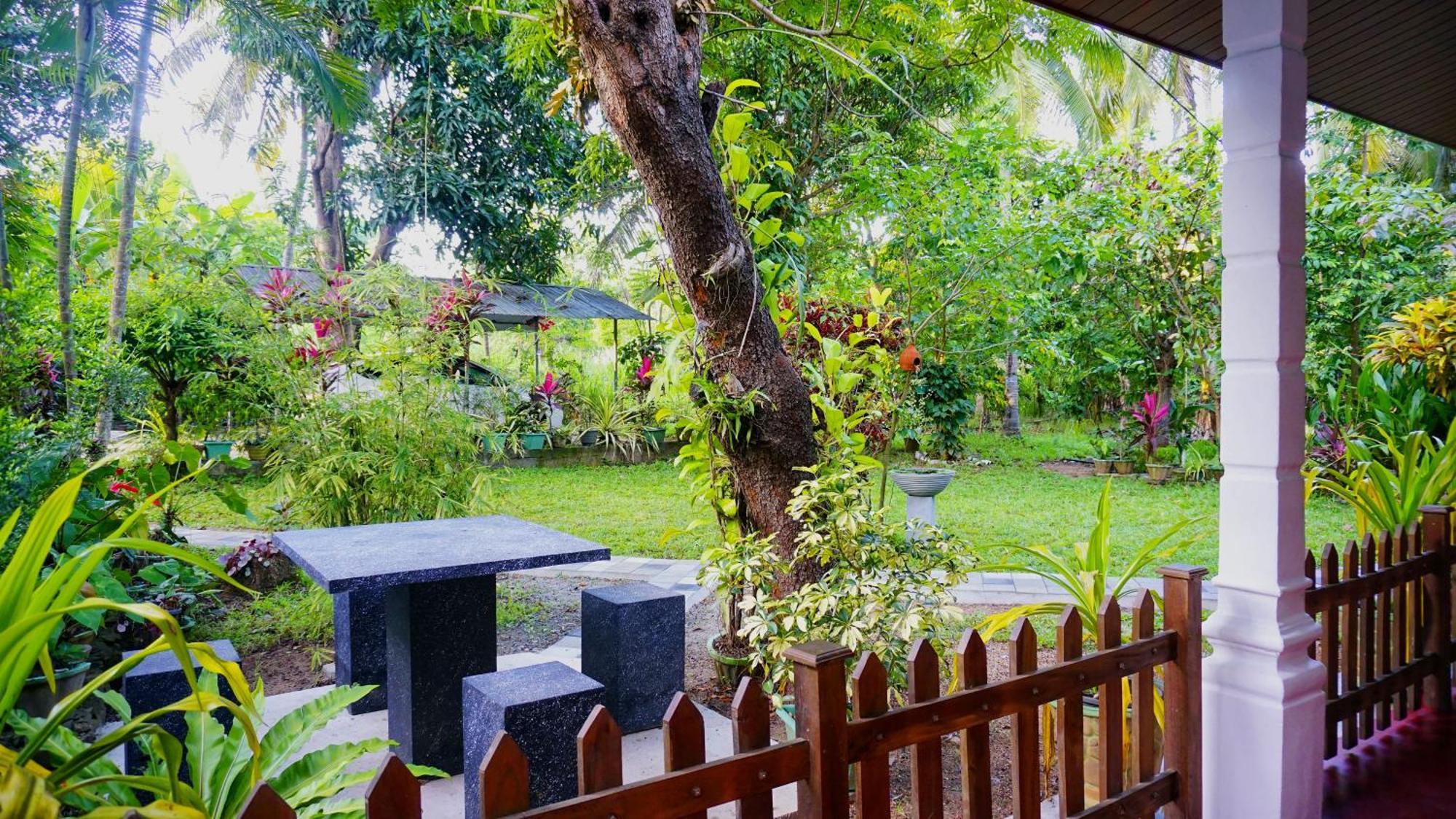 Lake Island Home Stay Dambulla Dış mekan fotoğraf