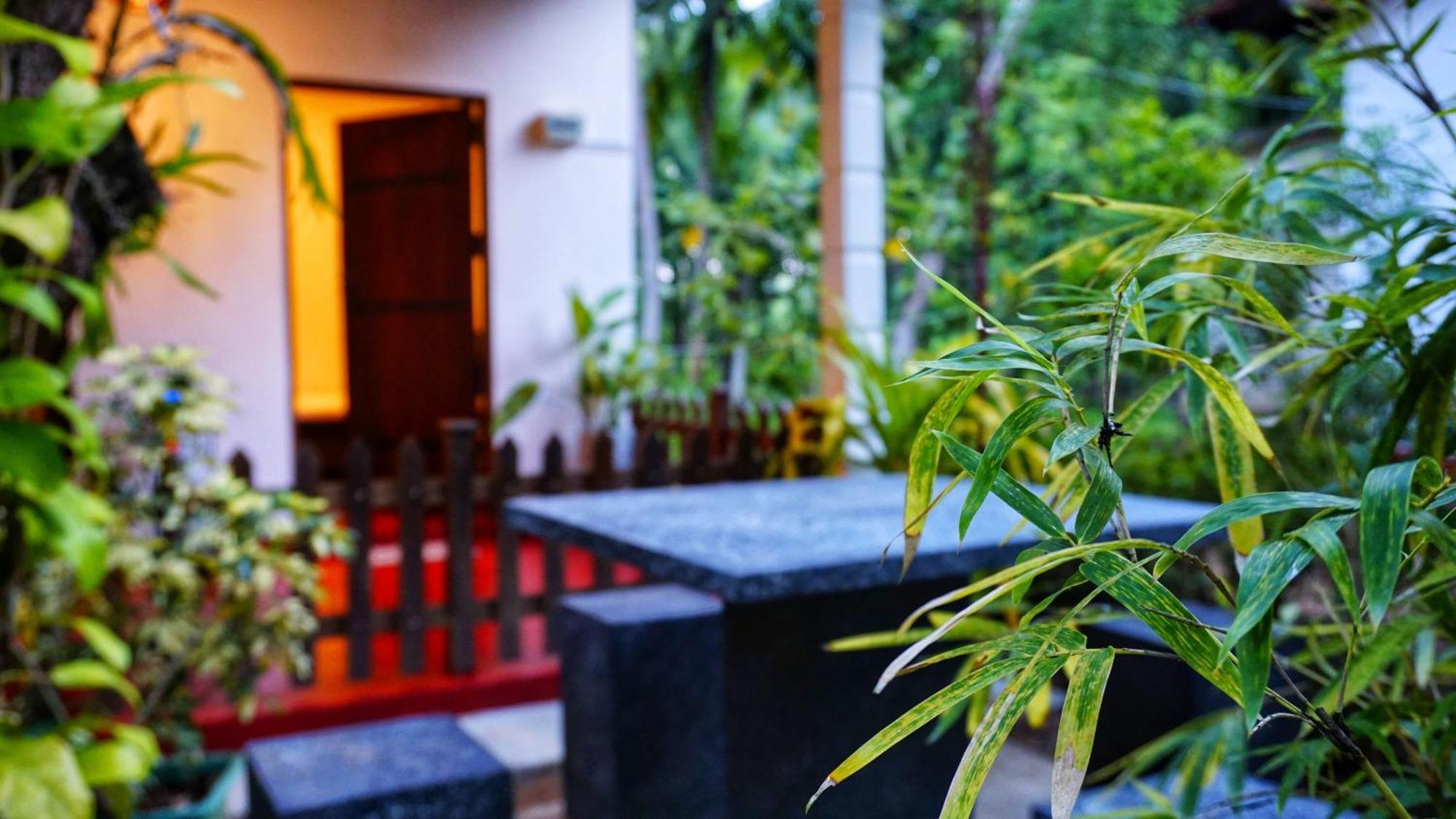 Lake Island Home Stay Dambulla Dış mekan fotoğraf