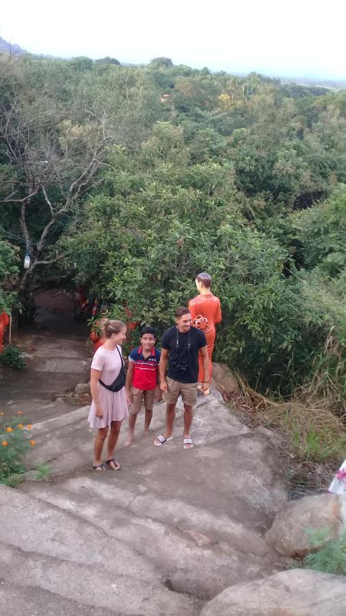Lake Island Home Stay Dambulla Dış mekan fotoğraf